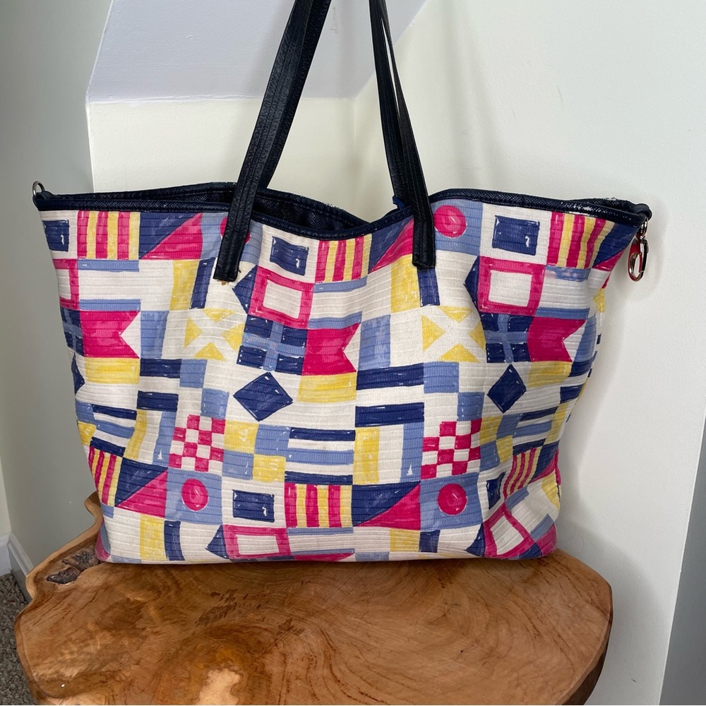 Vineyard Vines Nautical Sail Flags Shoulder Bag / Tote View 5